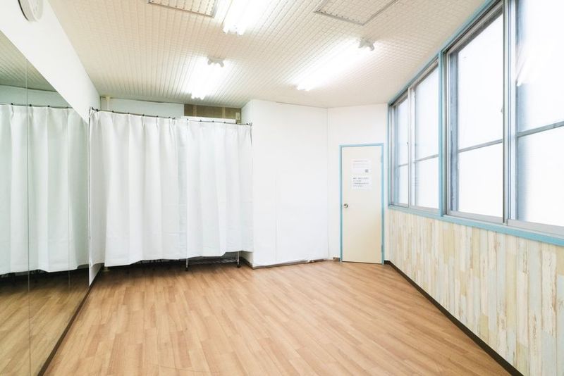 【ダンススタジオ】スタジオディライツ北浦和A　北浦和駅3分 - スタジオディライツ　北浦和