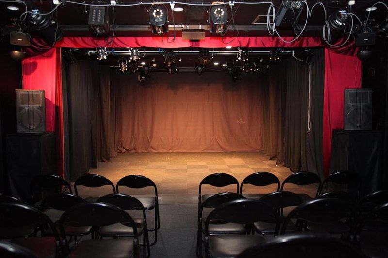 光や音響、様々な演出が可能なステージ - スタジオ☆異空間の室内の写真