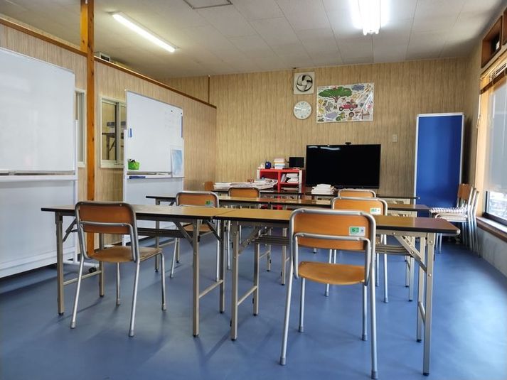 子供向けの講座開講にお薦め！神戸市西区の教室スペース - ワールドレインボー