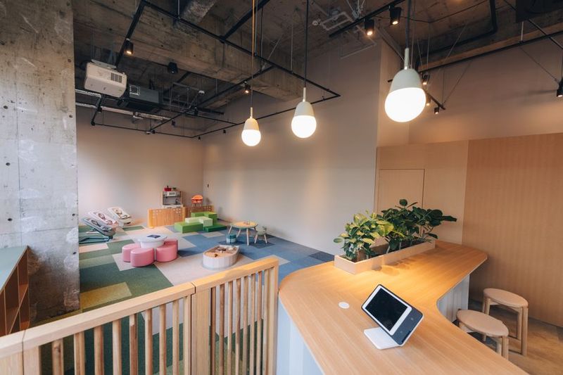 ママ・パパ用休息室併設の一時預かり保育施設 - YASMO武蔵小杉