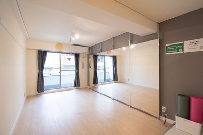三鷹レンタルスタジオRin 【三鷹駅3分】ダンス・ヨガが出来るレンタルスタジオ！当日予約可の室内の写真