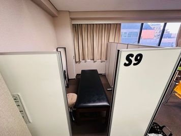 S ＊PLACE 名古屋駅前 リラクゼーションスペースの室内の写真