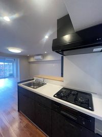 キッチンから室内 - 秀和高輪レジデンス 8/7で利用終了！高輪2丁目　伊皿子　貸スタジオの室内の写真