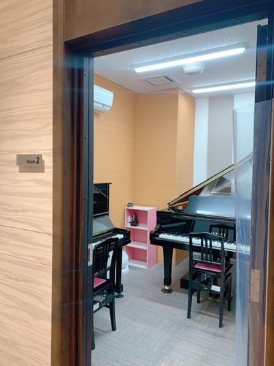 グランドピアノ練習室　Room２ - ミュージックアベニュー高松