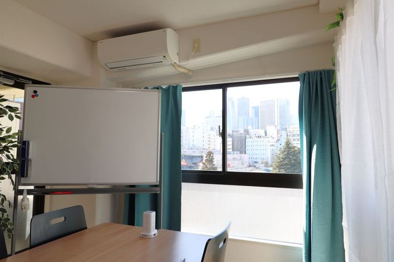 駅近★新宿フォレストスペース★おしゃれで綺麗な会議室 - 新宿フォレストスペース