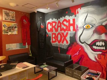 最大6名同時利用可能！! - Relax one 大阪CRASH BOX Relax one 大阪CRASH BOX｜撮影利用可📷の室内の写真