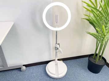 オンライン用O型リングライト - 貸し会議室みらいの設備の写真