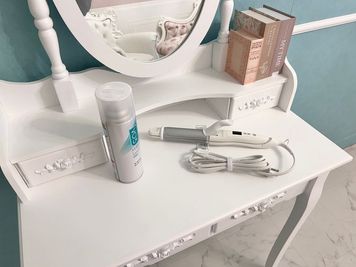 ２weyのコテ、ケープがご利用いただけます - 栄マンション フォトスタジオ栄の設備の写真