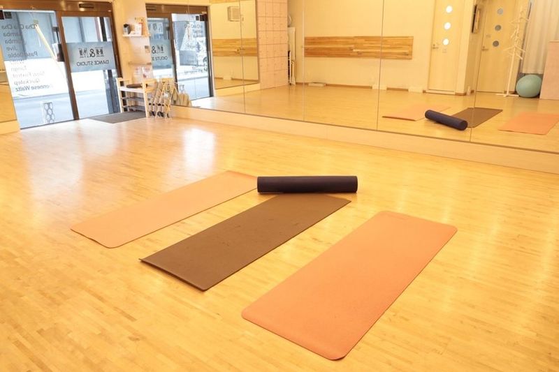 錦糸町駅4分🌟全身鏡有💃専門床❕H&M DANCE錦糸町 - 錦糸町駅4分★広々空間😆全身鏡💃H&M DANCE錦糸町