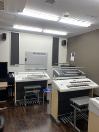ヤマハミュージック直営教室！ピアノ・エレクトーン・楽器の練習室です。 - ミュージックアベニューつくば
