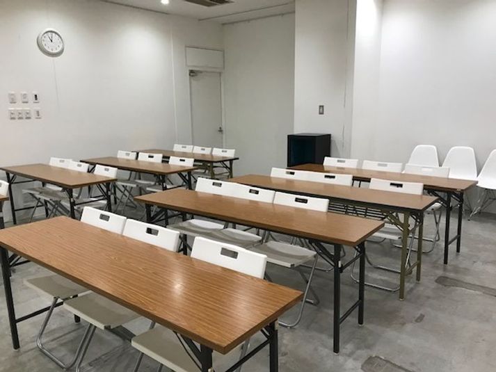 セミナースペース（ラウンジスペース） - 福岡クリエイティブビジネスセンター（FCBC）