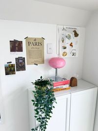 スタジオ内の小物類も全て利用可能です👓 - 5801 Studio 全方向映えスポット♡ 韓国風フォトスタジオの室内の写真