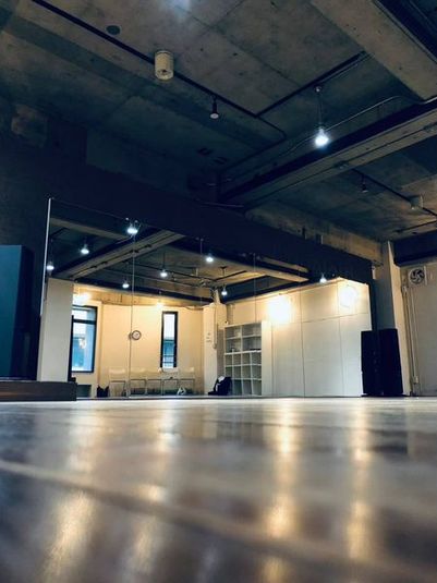  高崎のレンタル撮影スタジオ【カリマ高崎】｜全面ウッドフロア - カリマ高崎