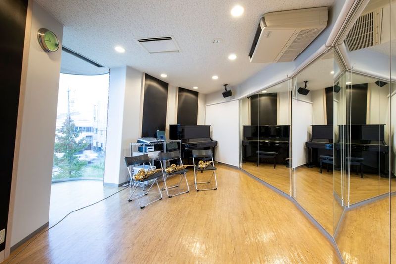 管楽器・弦楽器練習可能！防音部屋 M5教室 - 浜松中央センター