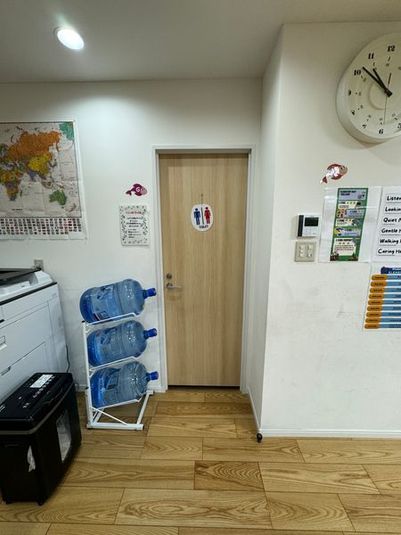 【ラウンジルーム】レンタルスペース(～30名) - ウィズダムアカデミーPRIME自由が丘校