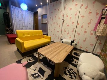 1時間500円のボードゲームカフェ☆おひとり様も大歓迎！ ボドゲフリーカフェ007の室内の写真