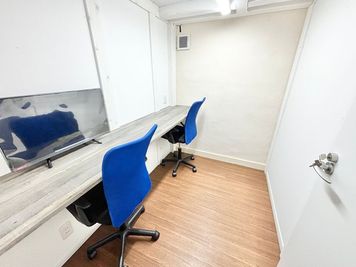 WorkWork　 完全個室ブースGの室内の写真