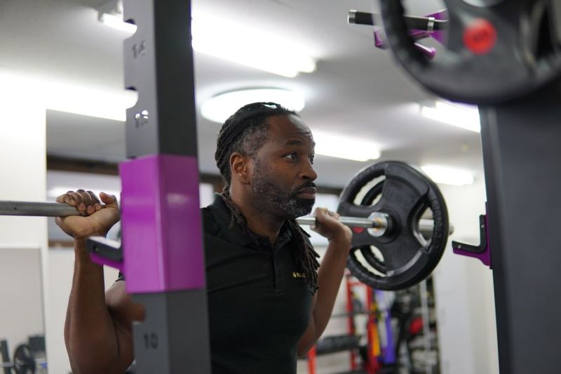 Gym area with cardio machines - Resolve