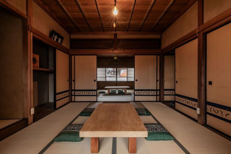 Room V（2階） - FEAT.SPACE 善光寺下