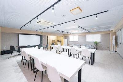 天王寺駅ｽｸﾞ🚶‍♀️/60名収容ok/交流会/パーティや会議/サテライトオフィス - Vileka天王寺_07 学割有/60名収容ok/交流会/パーティや会議サテライトオフィスの室内の写真