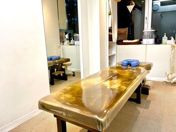 【表参道駅徒歩1分】備品充実のプライベートサロンが私のサロンに。エステ・整体・マッサージに【半個室スペース】minoriba - minoriba_南青山骨董通り店