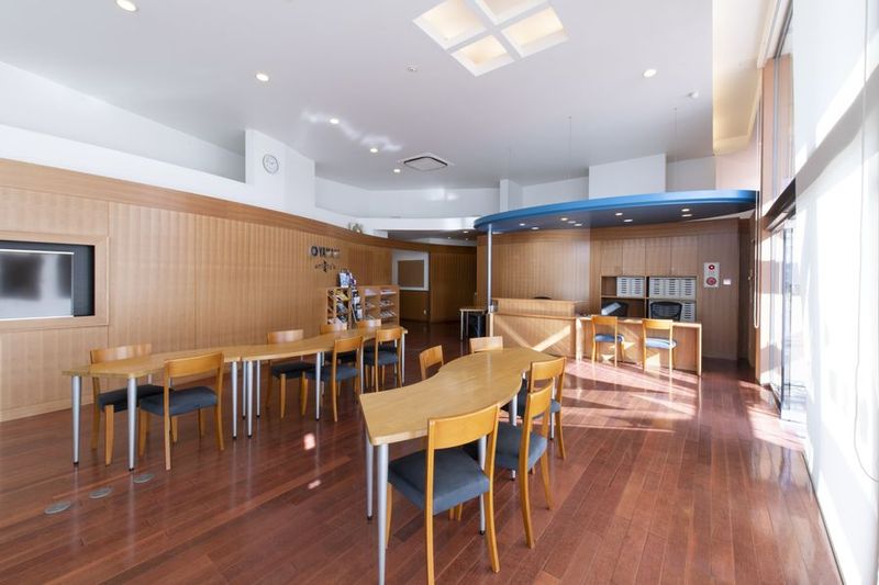 グランドピアノとエレクトーン部屋　S4教室 - 入野センター