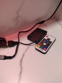 テーブルのライトです。お好みのパターンをお楽しみください - Base Space As 24時間利用可能！各線鶴橋駅徒歩3分内の北欧風お家スペースの設備の写真