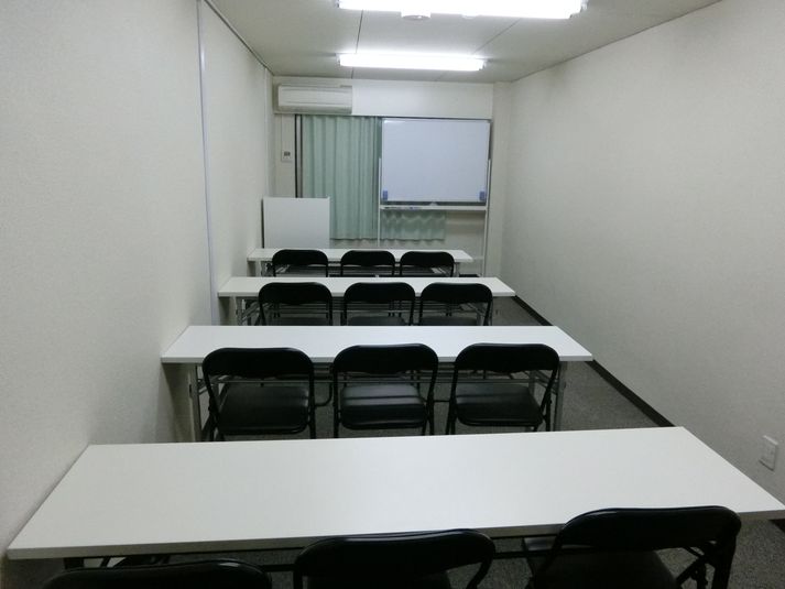 【最大13名22㎡】13人貸会議室6階610号室 - 淀屋橋セミナーセンター