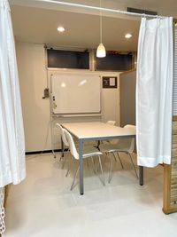 所沢ノード　貸会議室・レンタルスペース 所沢ノード　多目的ブース1の室内の写真