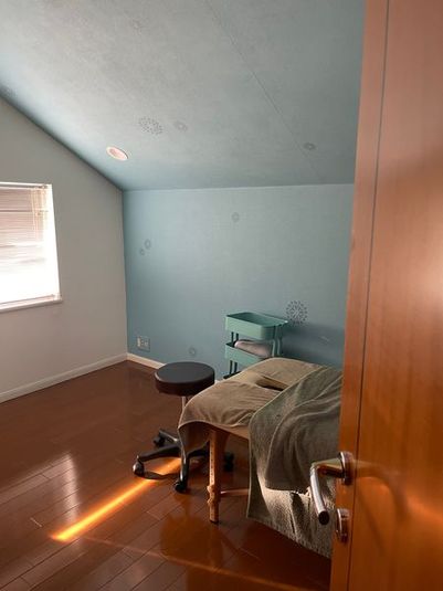 一軒家の中・静かなエステルーム - matou Tokyo ABM