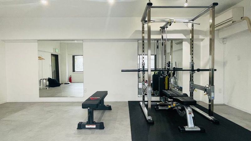 DBGym-SHINBASHI- - MIYAGAWABldg.