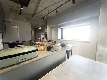 リノスペkitchen池袋【豊島区】レンタルキッチン リノスぺkitchen池袋【最大10名】の室内の写真