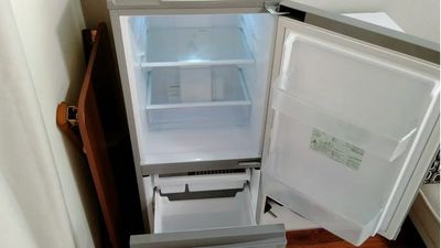 上は冷蔵室、下は冷凍庫。 - 515_みんなのスペース池袋ハレザ レンタルスペースの設備の写真