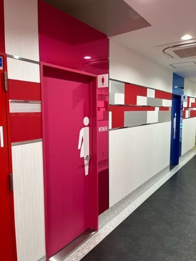 《1～4名用》カラオケルーム【サイズS】 - カラオケビッグエコー 天六店