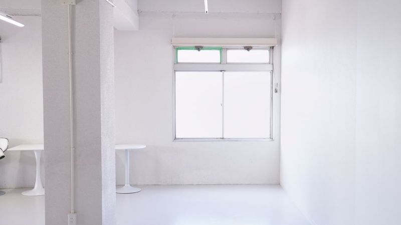 W tsurumi studio - W tsurumi studio