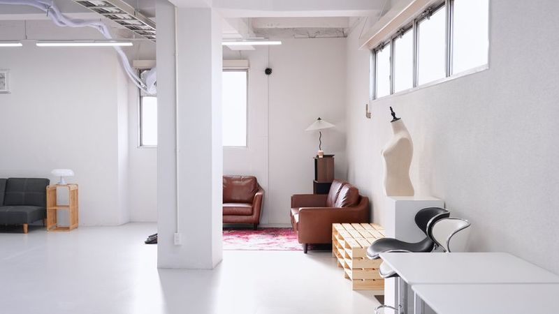 W tsurumi studio - W tsurumi studio