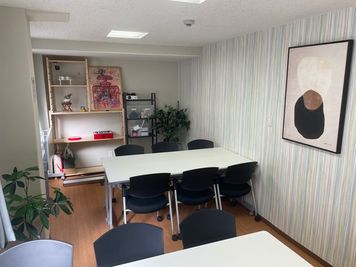 平日660円/H、3,500円/日より！最大30名様までご利用いただけるマルチスペース。会議、イベント、カルチャースクールにも。 - 貸会議室　エスプリⅡ