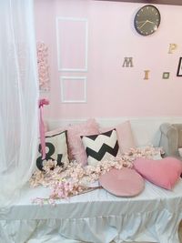 レンタルスペースAlice池袋💎  桜デコ🌸最大15名OK🙆エレガントでかわいい♡姫スペースの室内の写真