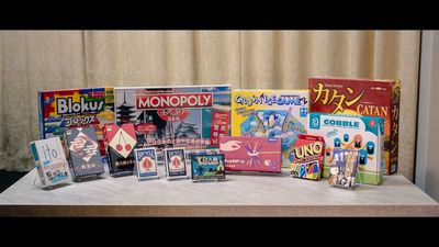 ボードゲームも多数取り揃えております。
鑑賞のみならず、こちらもぜひ手に取ってみてください🎲 - 487_SpemoCINEMA秋葉原Theatre2の室内の写真