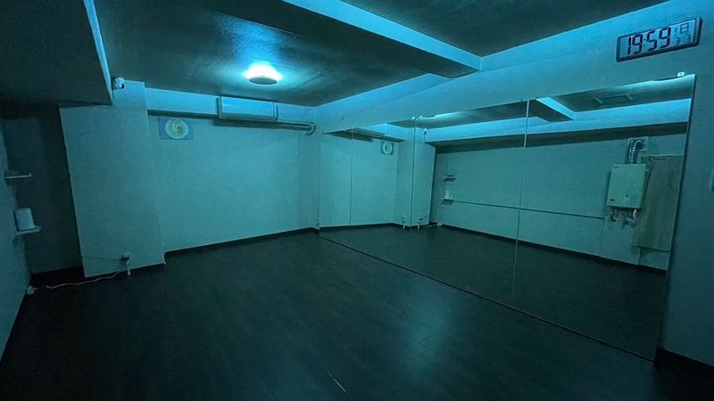 《幡ヶ谷徒歩3分》レンタルスタジオ※ダンスシューズの着用は禁止 - ENCE Rental Studio 幡ヶ谷