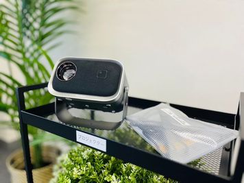 プロジェクター
※形状・タイプが異なる場合場ございます。 - たまりば飯田橋 Station Frontの室内の写真