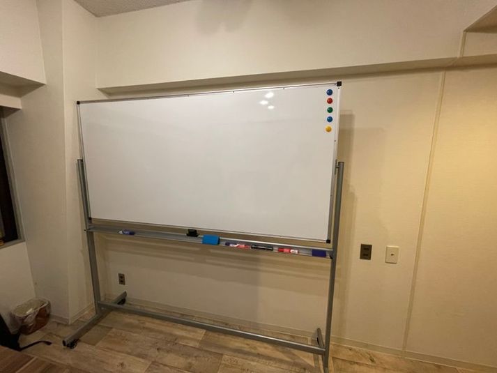 【新大阪駅すぐ目の前】貸会議室・レンタルスペースプレジール911 - レンタルスペース・貸会議室「プレジール」