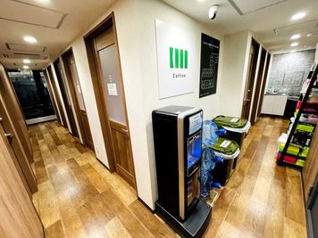 いいオフィス御徒町 【御徒町駅から徒歩1分！】4名会議室（RoomA）の室内の写真
