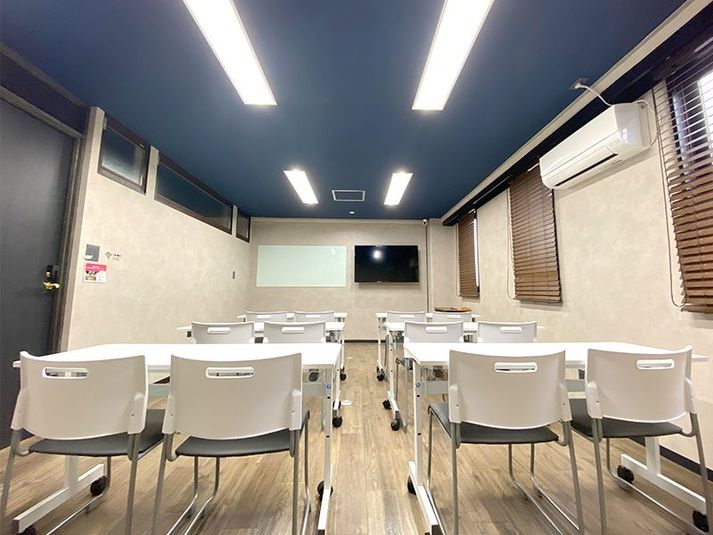 SOLOTASU（ソロタス）3F 会議室A - コワーキングスペース SOLOTASU（ソロタス）