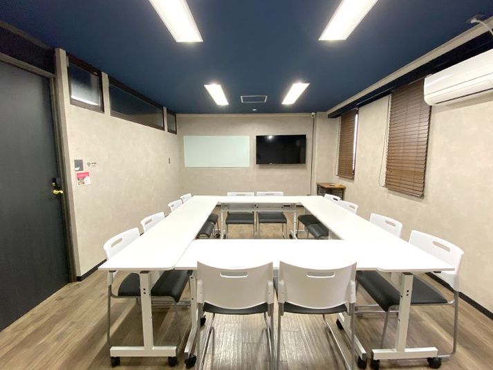 SOLOTASU（ソロタス）3F 会議室A - コワーキングスペース SOLOTASU（ソロタス）