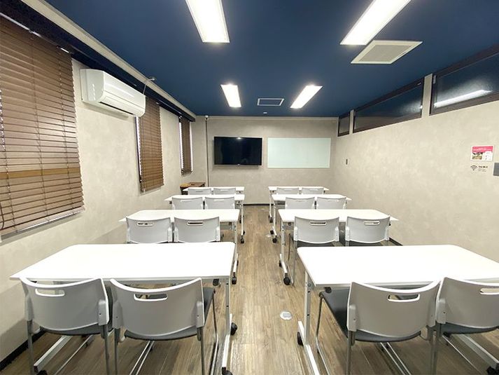 SOLOTASU（ソロタス）3F 会議室B - コワーキングスペース SOLOTASU（ソロタス）