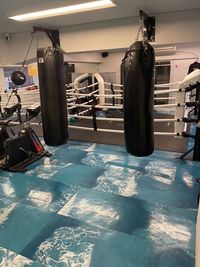 赤坂駅チカ！海をイメージした綺麗なボクシングジム。リングやトレーニング器具もあり鏡張りの壁で多数用途あり！ - 赤坂　ボクシングジム