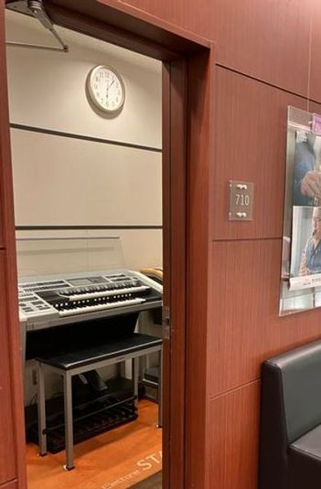 エレクトーン防音部屋 710番教室 - ミュージックアベニュー浜松