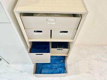 レンタルタオル類、紙ショーツ、紙ブラジャー、紙トランクス - レンタルサロンCOTAの設備の写真