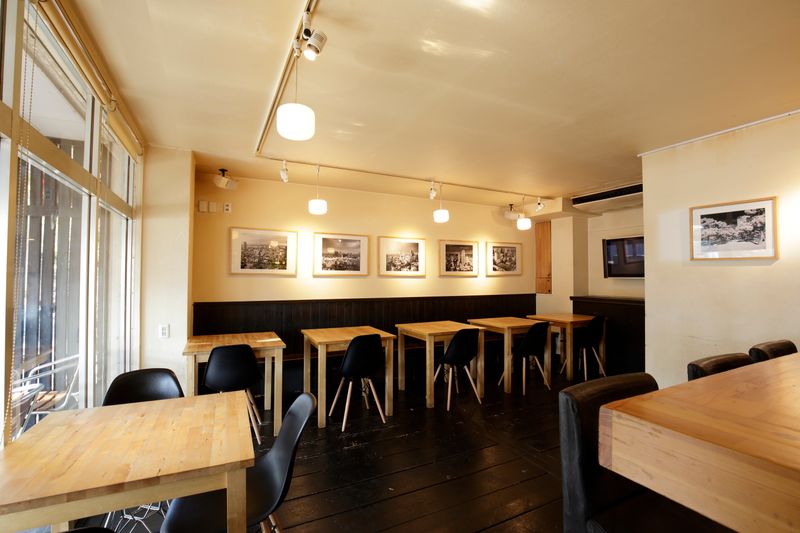 パーティールーム、多目的スペース - CAFE&BARニュースクール 